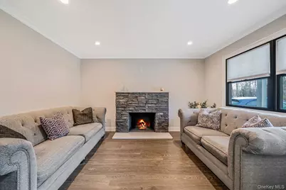 665 Mount Sinai Coram Road, Mount Sinai, NY 11766 - Photo 5