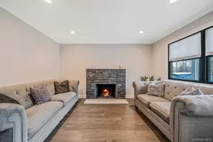 665 Mount Sinai-Coram Rd, Mount Sinai, NY 11766 - Photo 5