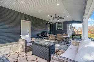 665 Mount Sinai-Coram Rd, Mount Sinai, NY 11766 - Photo 25