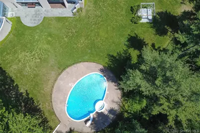 3 Paddock Court, Old Westbury, NY 11568 - Photo 31