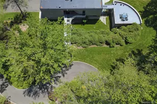 3 Paddock Ct, Old Westbury, NY 11568 - Photo 33