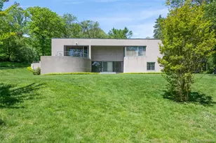 3 Paddock Ct, Old Westbury, NY 11568 - Photo 25