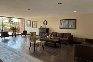 16 Main St, East Rockaway, NY 11518 - Photo 19