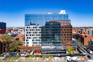 35-32 Leavitt St, Flushing, NY 11354 - Photo 9