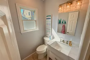 97 Cedarhurst Ave, Point Lookout, NY 11569 - Photo 9