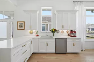 214 Belmont Cir, Yaphank, NY 11980 - Photo 17