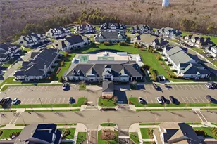 214 Belmont Cir, Yaphank, NY 11980 - Photo 43