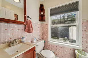 16 Washington Pl, Newburgh, NY 12550 - Photo 11