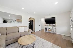 20 Newark St, Lindenhurst, NY 11757 - Photo 5