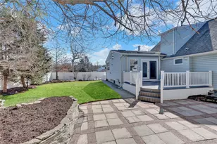188 N Kentucky Ave, Massapequa, NY 11758 - Photo 33