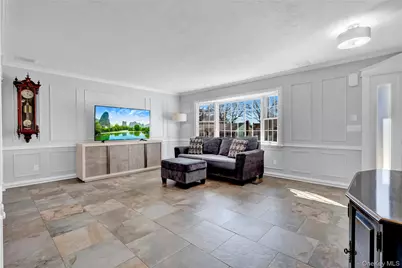 188 N Kentucky Avenue, Massapequa, NY 11758 - Photo 3