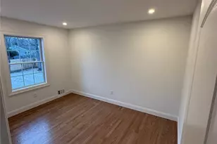 661 College Rd, Farmingville, NY 11738 - Photo 7