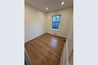 661 College Road, Farmingville, NY 11738 - Photo 9