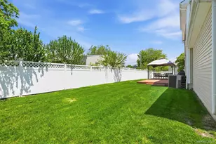 5 Butler St, West Islip, NY 11795 - Photo 19