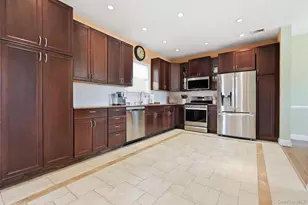 5 Butler St, West Islip, NY 11795 - Photo 5