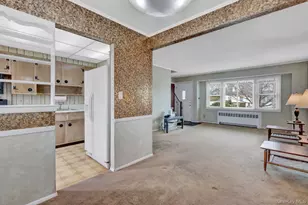 2 Jackson Ave, Massapequa Park, NY 11762 - Photo 5