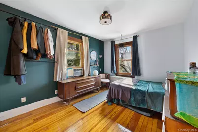 304 Westervelt Ave, New York, NY 10301 - Photo 21