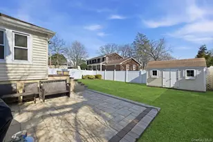 1165 Meadowbrook Rd, Merrick, NY 11566 - Photo 31