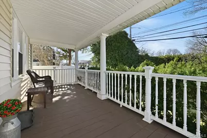 1165 Meadowbrook Road, Merrick, NY 11566 - Photo 5