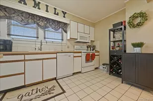 1165 Meadowbrook Rd, Merrick, NY 11566 - Photo 15