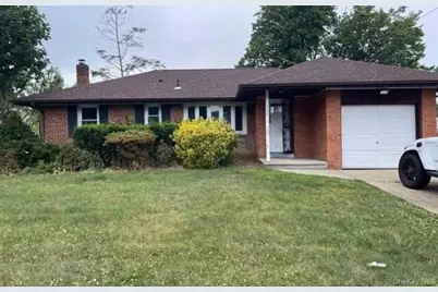 848 Center Drive, Baldwin, NY 11510 - Photo 1