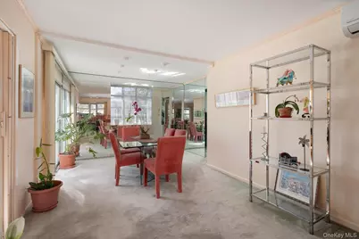 76 Baker Hill Road, Great Neck, NY 11023 - Photo 5