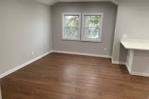 71 Lannon Pl, Port Washington, NY 11050 - Photo 7