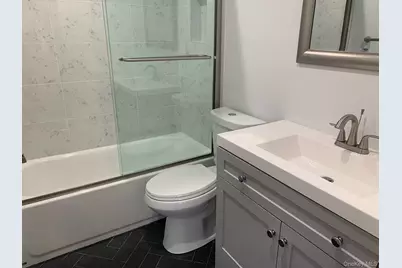 71 Lannon Place #D, Port Washington, NY 11050 - Photo 9