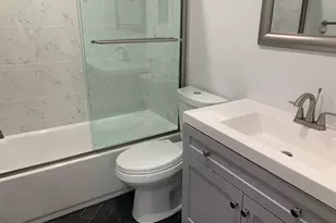 71 Lannon Pl, Port Washington, NY 11050 - Photo 9