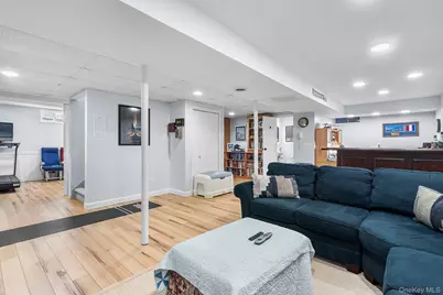 30 Myrtle Lane, Patchogue, NY 11772 - Photo 33