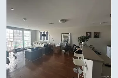 425 New York Avenue, Huntington, NY 11743 - Photo 3