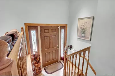 125 Marcus Avenue, New Hyde Park, NY 11040 - Photo 5