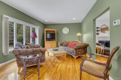 263 Old Commack Road, Kings Park, NY 11754 - Photo 9