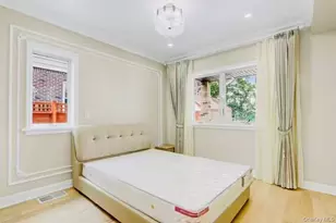 157-49 Rose Ave, Flushing, NY 11355 - Photo 9