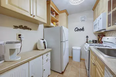 84-39 153rd Avenue #2F, Howard Beach, NY 11414 - Photo 23