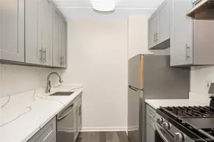 135 Post Ave, Westbury, NY 11590 - Photo 7