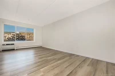 135 Post Avenue #1O, Westbury, NY 11590 - Photo 11