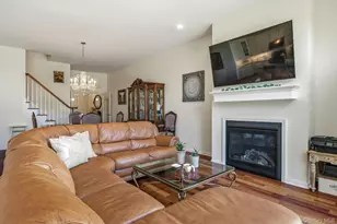 75 Jims Trail, Bayport, NY 11705 - Photo 9