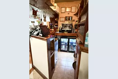 195-14 47th Street, Flushing, NY 11358 - Photo 3