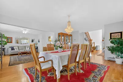 33 Maple Moor Lane, Cortlandt Manor, NY 10567 - Photo 15