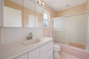 61 Southgate Rd, Valley Stream, NY 11581 - Photo 31