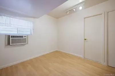 61 Southgate Road, Valley Stream, NY 11581 - Photo 21