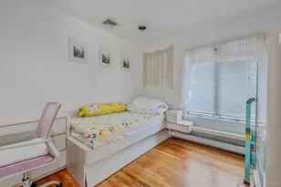 61 Southgate Rd, Valley Stream, NY 11581 - Photo 27