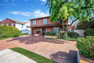 61 Southgate Rd, Valley Stream, NY 11581 - Photo 3