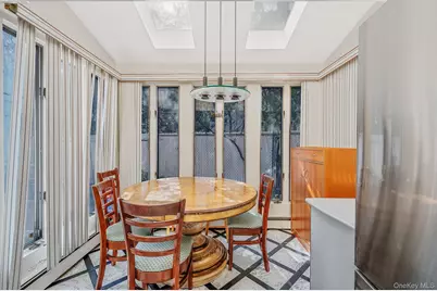 61 Southgate Road, Valley Stream, NY 11581 - Photo 11