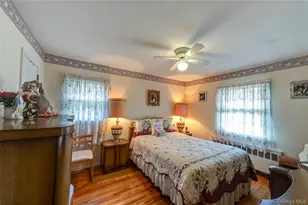 23 Olga Ln, Commack, NY 11725 - Photo 9