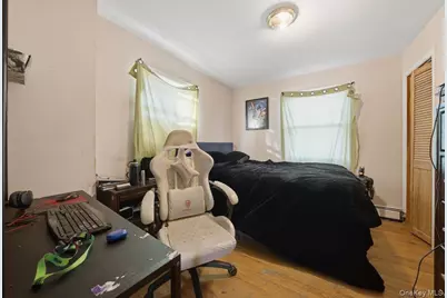 115 Young Avenue, Yonkers, NY 10710 - Photo 23