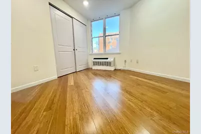 55 S Middle Neck Road #4 C, Great Neck, NY 11021 - Photo 5