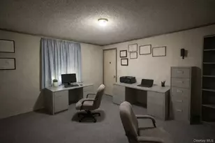 4 Mews Ct, Holtsville, NY 11742 - Photo 15