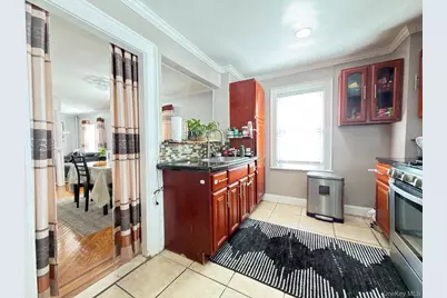 9472 199th Street, Hollis, NY 11423 - Photo 13